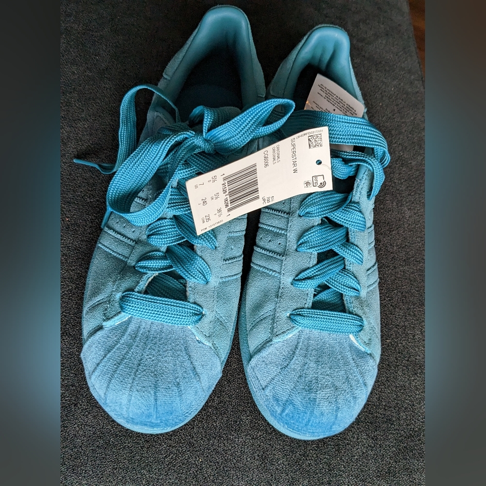 Adidas nwt size 7 Superstar W teal suede sneakers